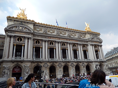 sightseeing in Paris @ BandBBuildALife.com